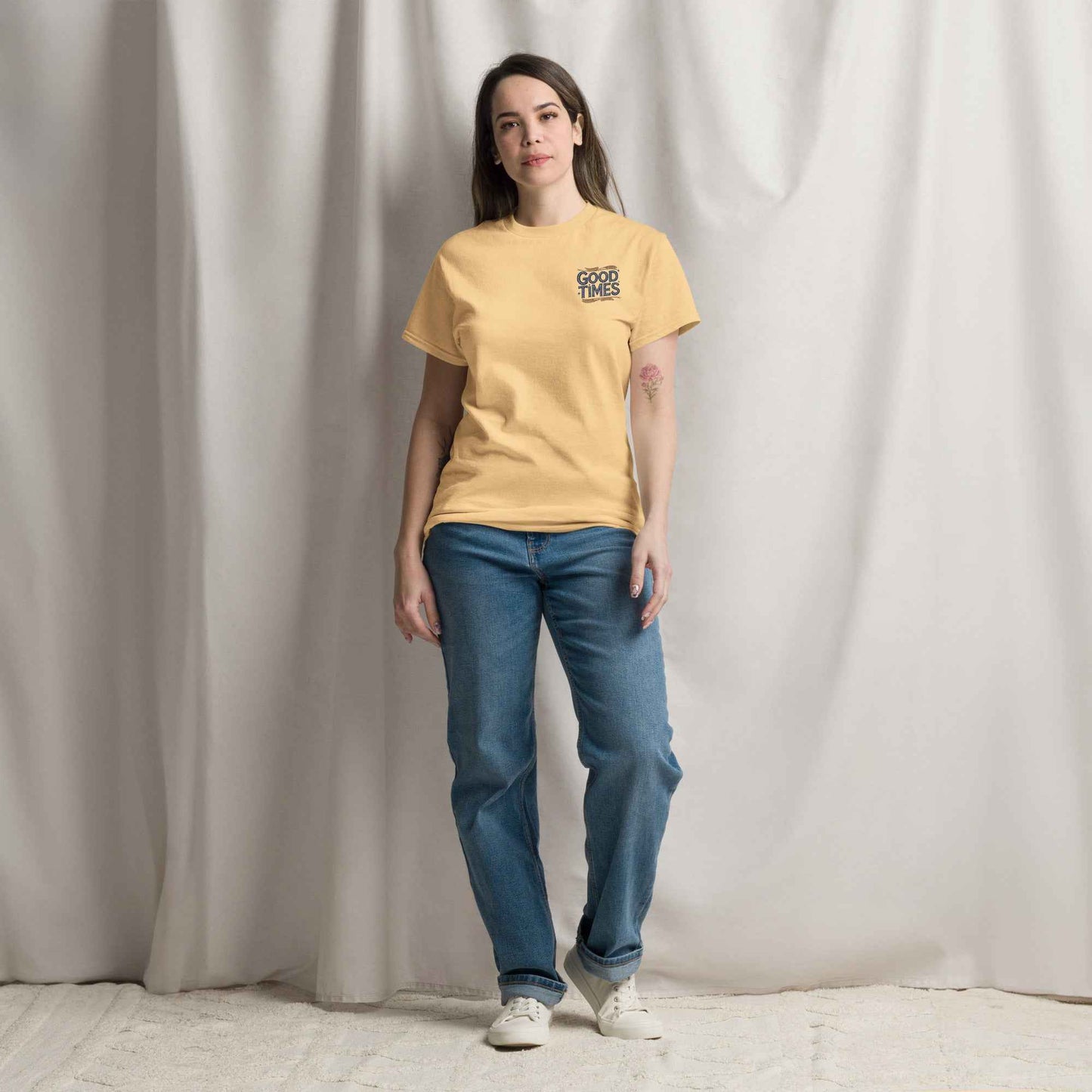 Klassisches Unisex T-Shirt kaufen – Stilvolles und zeitloses Design - MAX F. ArtGrafic