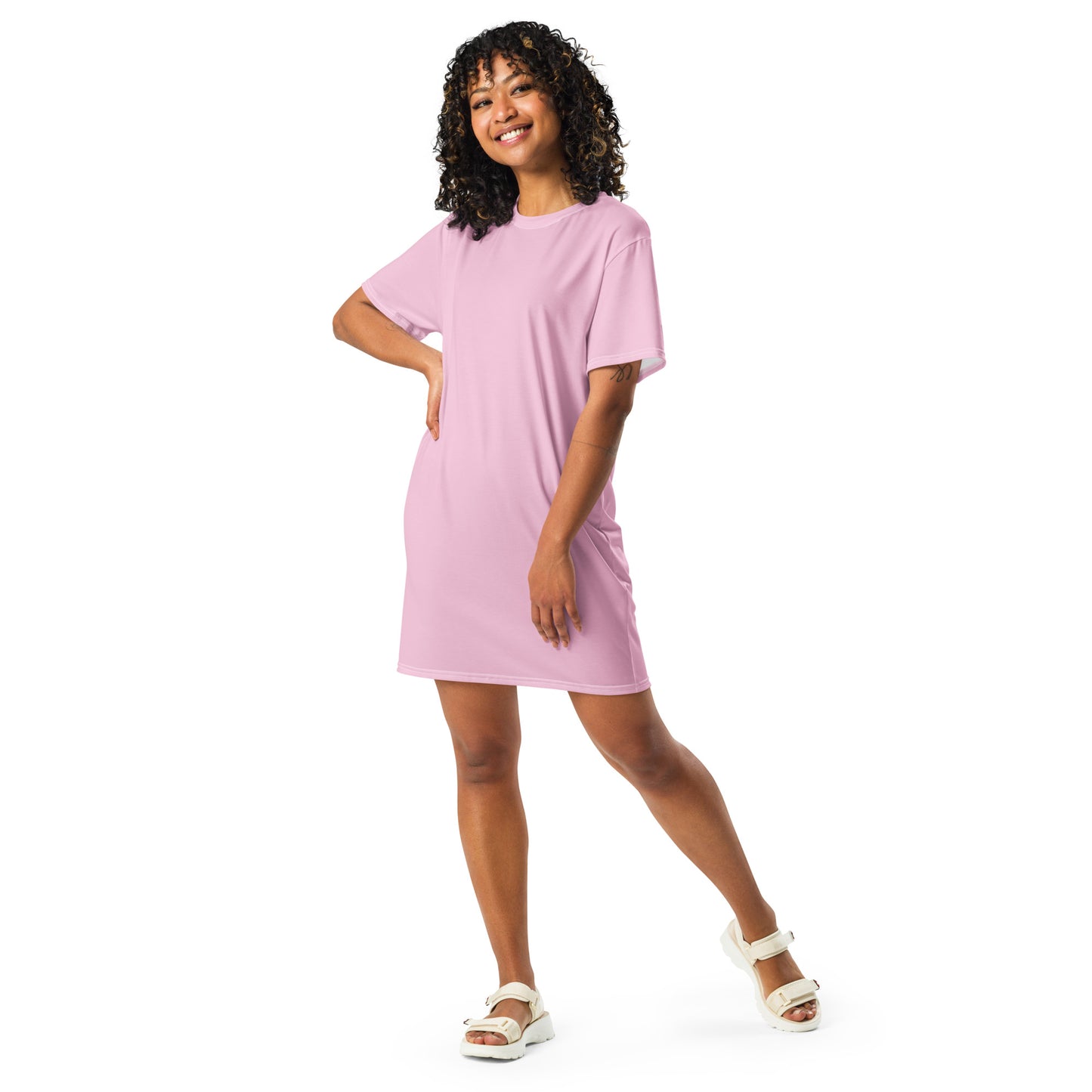 T-Shirt Kleid kaufen – Stylisches und bequemes Outfit für jeden Anlass - MAX F. ArtGrafic