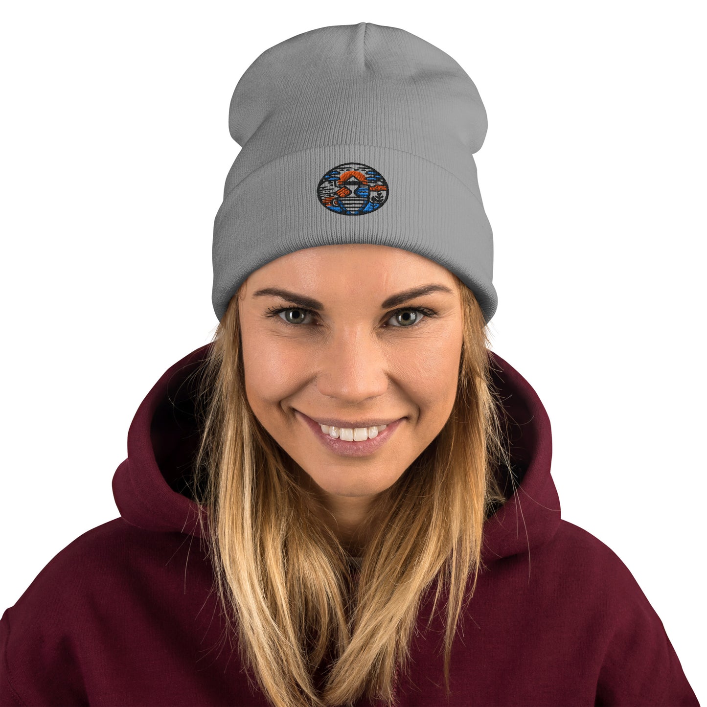 Bestickte Beanie kaufen - Stylische Kopfbedeckung für jeden Anlass - MAX F. ArtGrafic